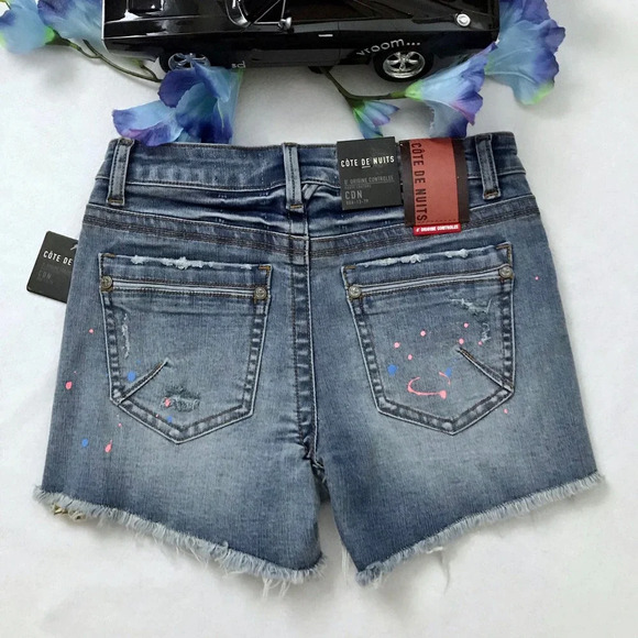 Cote De Nuits NWT Shorts for Juniors/Women 3/4 - Picture 4 of 7